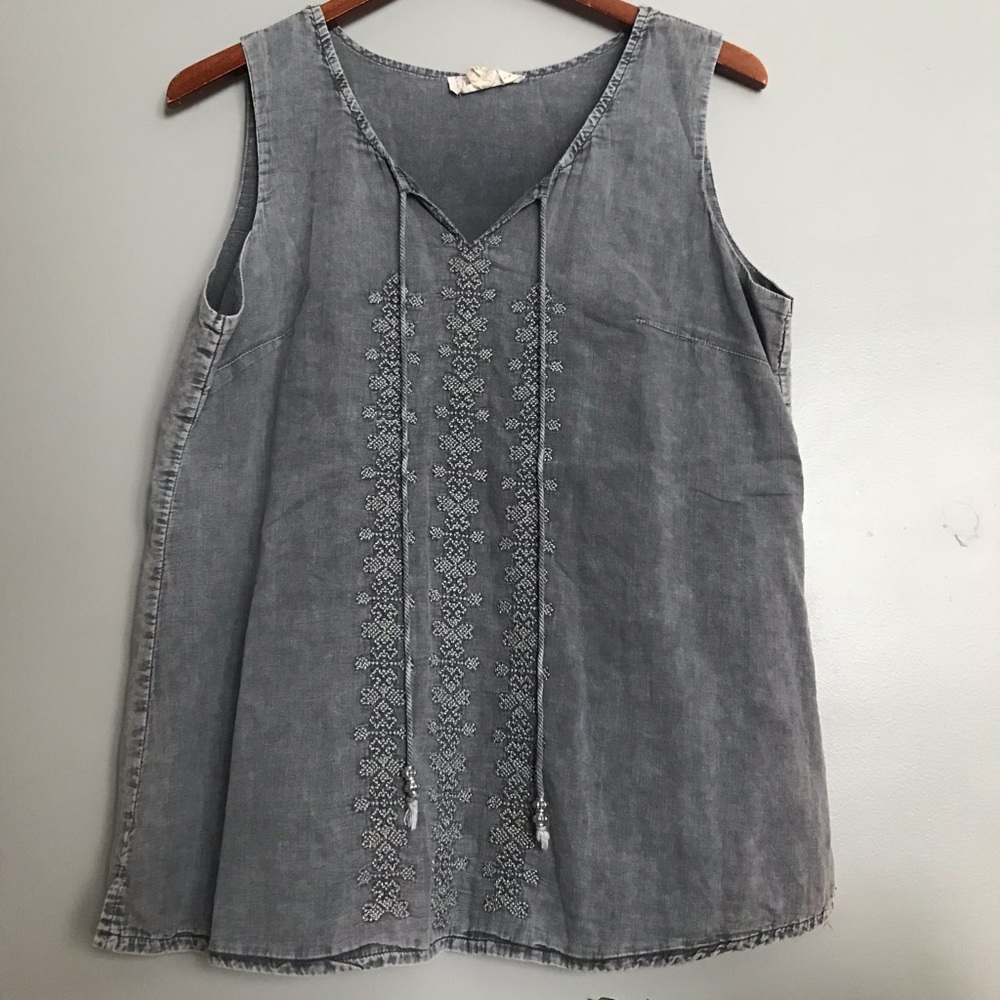 Luna Moon tank top.
